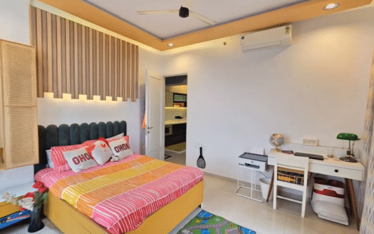 2.5 BHK Vastu-Compliant Fully Furnished Flat for Sale in Balkum, Thane – Ready to Move